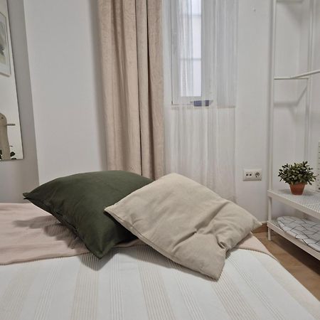 Hostfy Centro San Roman Sevilla Exterior foto