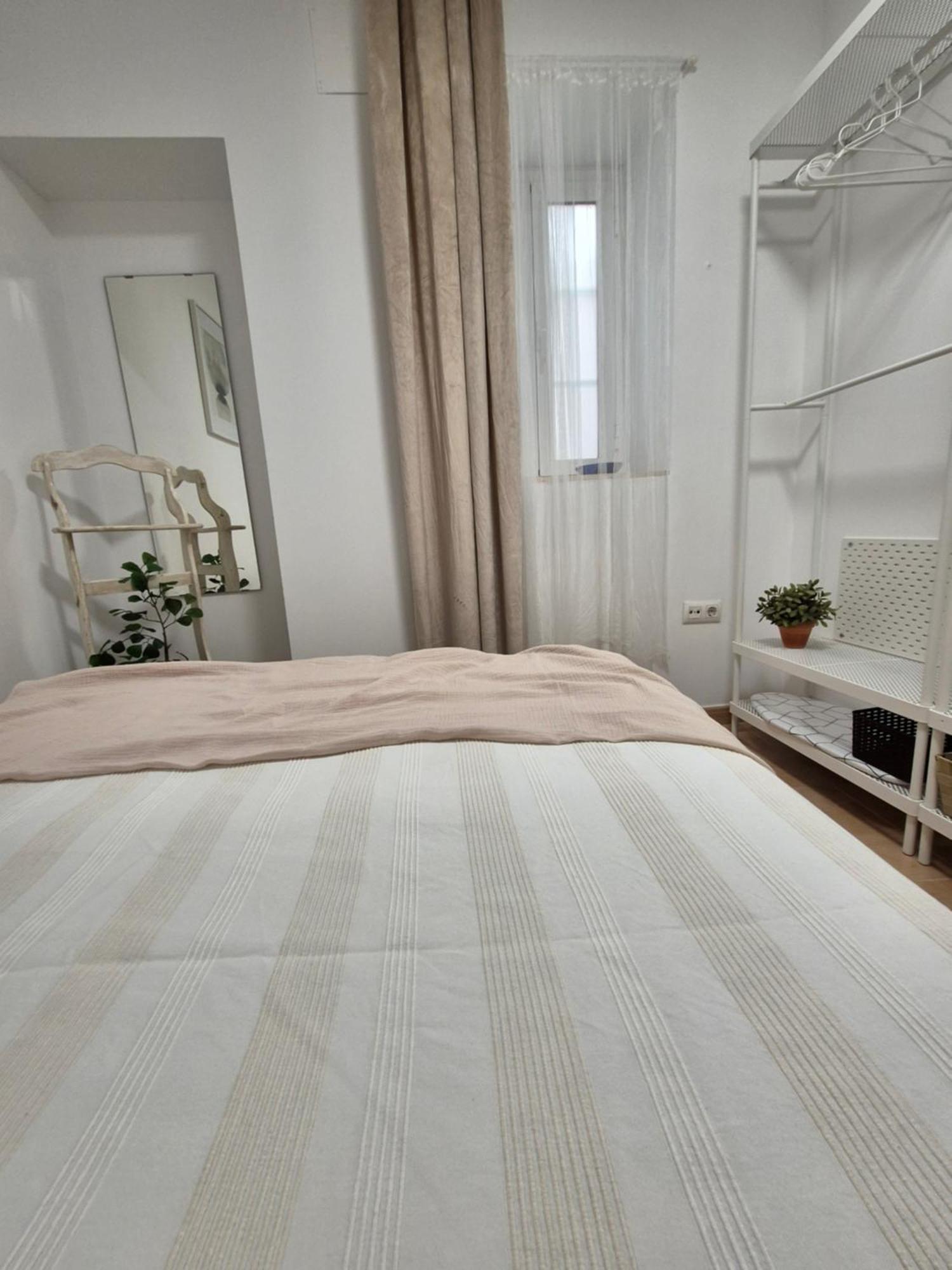 Hostfy Centro San Roman Sevilla Exterior foto